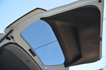 Honda Stepwagon 2.0 Spada S - Service history - 8 Seater