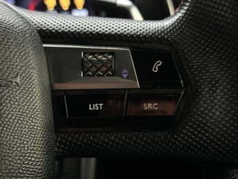 DS AUTOMOBILES DS 7 CROSSBACK 1.5 BlueHDi Performance Line Crossback EAT8 Euro 6 (s/s) 5dr