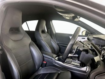 Mercedes-Benz A Class 2.0 A35 AMG (Executive) SpdS DCT 4MATIC Euro 6 (s/s) 5dr