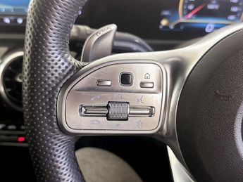 Mercedes-Benz A Class 2.0 A35 AMG (Executive) SpdS DCT 4MATIC Euro 6 (s/s) 5dr