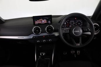 Audi Q2 1.5 TFSI CoD 35 S line Euro 6 (s/s) 5dr