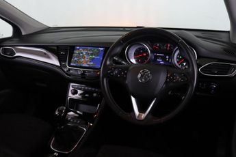Vauxhall Astra 1.4i Turbo SRi Nav Euro 6 5dr