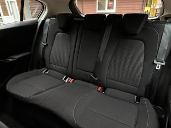 Ford Focus 1.0T EcoBoost Titanium Auto Euro 6 (s/s) 5dr