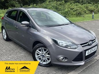 Ford Focus 1.6 Titanium Powershift Euro 5 5dr