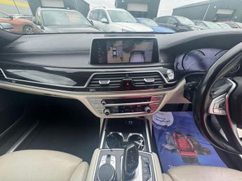 BMW 7 Series 3.0 730d M Sport Auto xDrive Euro 6 (s/s) 4dr