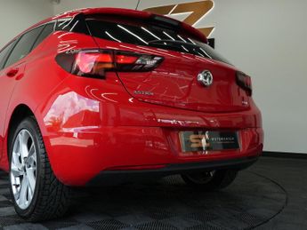 Vauxhall Astra 1.6 CDTi BlueInjection SRi Auto Euro 6 5dr
