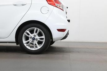 Ford Fiesta 1.6 Zetec Powershift Euro 5 5dr