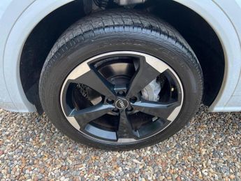 Audi Q5 2.0 TFSI 45 Black Edition S Tronic quattro Euro 6 (s/s) 5dr