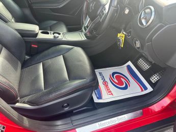 Mercedes-Benz GLA 2.1 GLA220d AMG Line (Premium Plus) 7G-DCT 4MATIC Euro 6 (s/s) 5