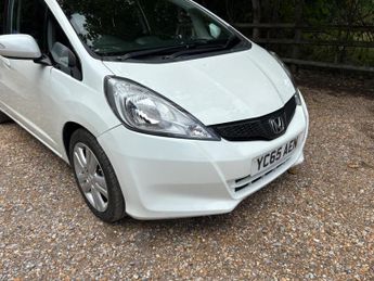 Honda Jazz 1.4 i-VTEC ES Plus CVT Euro 5 5dr