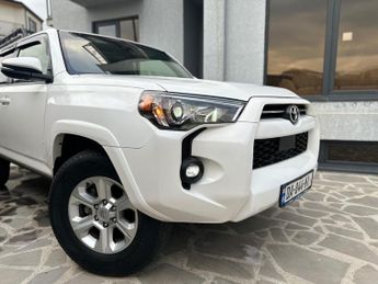 Toyota 4-Runner 2022 4.0 v6 Auto 7 seats 2022