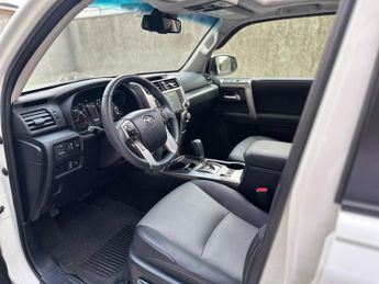 Toyota 4-Runner 2022 4.0 v6 Auto 7 seats 2022