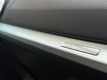 Audi Q2 1.0 TFSI 30 S line Euro 6 (s/s) 5dr