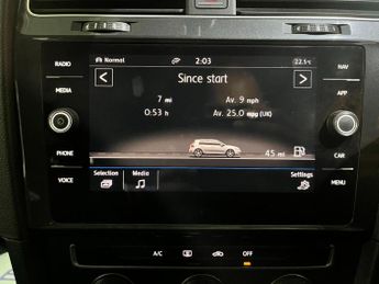 Volkswagen Golf 1.6 TDI SE Nav DSG Euro 6 (s/s) 5dr