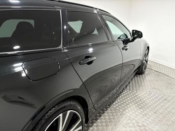 Volvo V90 2.0 B4 MHEV R-Design Auto Euro 6 (s/s) 5dr