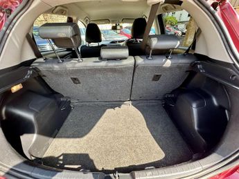Toyota Yaris 1.5 VVT-h Excel E-CVT Euro 6 (s/s) 5dr (15in Alloy)