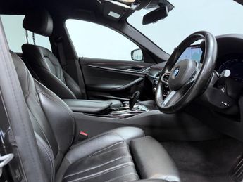 BMW 5 Series 530d xDrive M Sport Touring