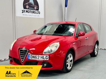 Alfa Romeo Giulietta 2.0 JTDM-2 Lusso Euro 5 (s/s) 5dr