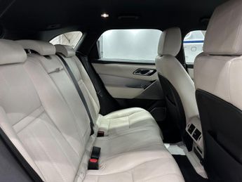 Land Rover Range Rover Velar 2.0 D180 R-Dynamic SE Auto 4WD Euro 6 (s/s) 5dr