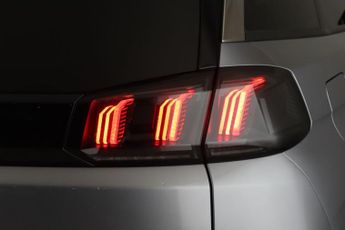 Peugeot 5008 1.2 PureTech Allure Premium EAT Euro 6 (s/s) 5dr