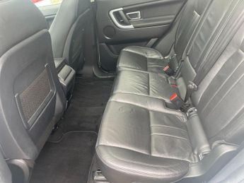 Land Rover Discovery Sport 2.0 TD4 HSE Black Auto 4WD Euro 6 (s/s) 5dr