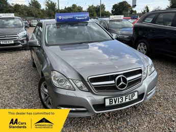 Mercedes E Class 2.1 E250 CDI BlueEfficiency Avantgarde G-Tronic+ Euro 5 (s/s) 4d