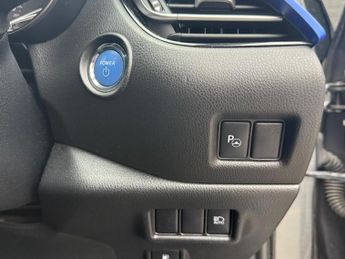 Toyota C-HR 1.8 VVT-h Dynamic CVT Euro 6 (s/s) 5dr