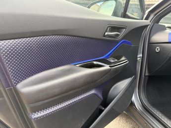 Toyota C-HR 1.8 VVT-h Dynamic CVT Euro 6 (s/s) 5dr