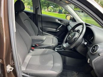Audi A1 1.4 TFSI S line Sportback S Tronic Euro 5 (s/s) 5dr