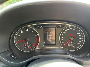 Audi A1 1.4 TFSI S line Sportback S Tronic Euro 5 (s/s) 5dr