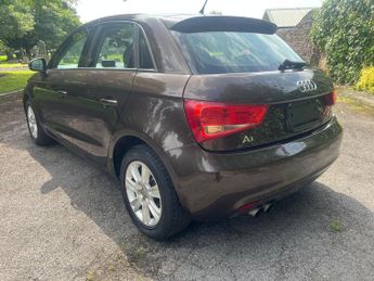 Audi A1 1.4 TFSI S line Sportback S Tronic Euro 5 (s/s) 5dr