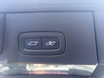 Volvo V90 2.0h T6 Recharge 11.6kWh R-Design Auto AWD Euro 6 (s/s) 5dr