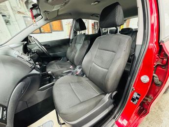 Hyundai i30 1.6 CRDi Comfort Auto Euro 4 5dr