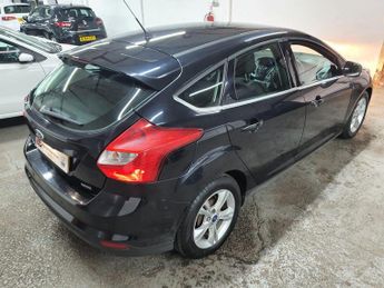 Ford Focus 1.6 TDCi Zetec Euro 5 (s/s) 5dr