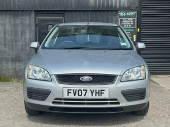 Ford Focus 1.6 LX 5dr