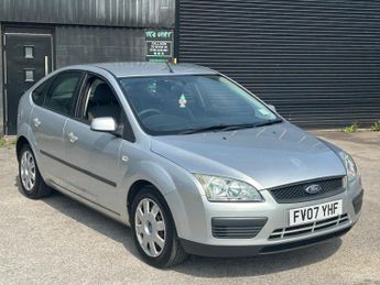 Ford Focus 1.6 LX 5dr
