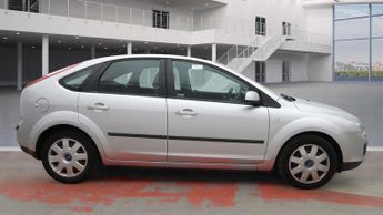 Ford Focus 1.6 LX 5dr