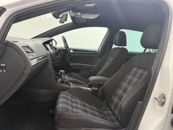 Volkswagen Golf 1.4 TSI GTE DSG Euro 6 (s/s) 5dr