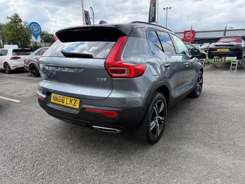 Volvo XC40 2.0 D3 R-Design Auto Euro 6 (s/s) 5dr