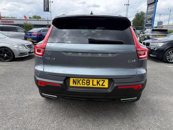 Volvo XC40 2.0 D3 R-Design Auto Euro 6 (s/s) 5dr