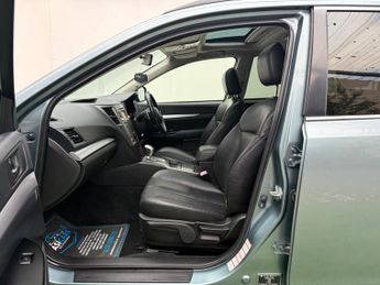 Subaru Outback 2.5i SE Lineartronic 4WD Euro 5 5dr