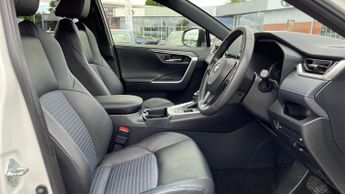 Toyota RAV4 2.5 VVT-h Dynamic CVT Euro 6 (s/s) 5dr