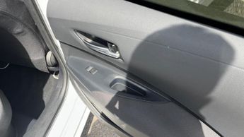 Toyota Corolla 1.8 VVT-h Icon Touring Sports CVT Euro 6 (s/s) 5dr