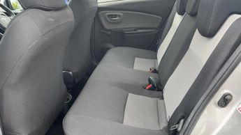 Toyota Yaris 1.5 VVT-h Icon E-CVT Euro 6 (s/s) 5dr