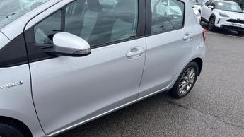 Toyota Yaris 1.5 VVT-h Icon E-CVT Euro 6 (s/s) 5dr