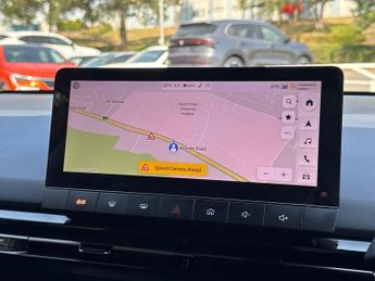 MG MG4 77kWh Trophy Extended Range Auto 5dr