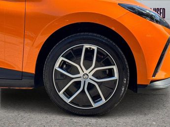 MG MG4 77kWh Trophy Extended Range Auto 5dr