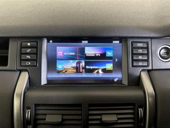 Land Rover Discovery Sport 2.0 TD4 Landmark Auto 4WD Euro 6 (s/s) 5dr