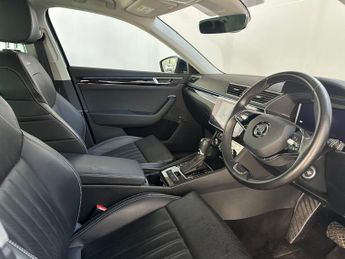 Skoda Superb 1.4 TSI iV 13kWh Laurin & Klement DSG Euro 6 (s/s) 5dr