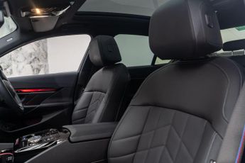 BMW i5 M60 83.9kWh Auto xDrive 4dr